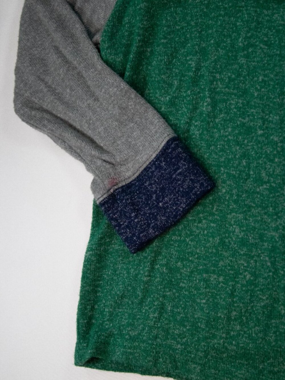 Boys 3T The Children's Place Long Sleeve Top Blue Green Gray - Picture 3 of 4